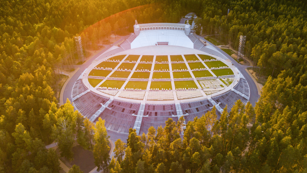 Attēls ar Dziesmusvētku estrādi Mežaparkā